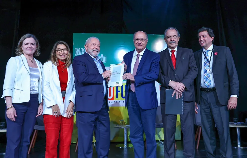 Lula anuncia Alckmin, Camilo, Nísia Trindade, Wellington Dias e mais 12  futuros ministros; veja lista – Politica & ETC