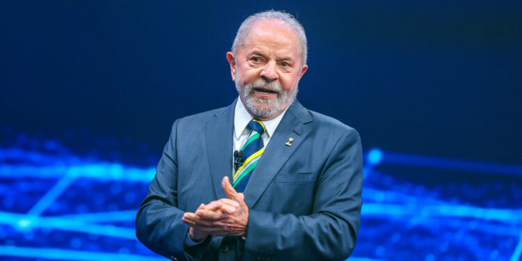 Lula não discursa durante primeira agenda oficial na Paraíba