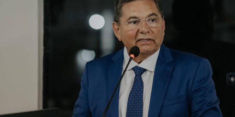 Adriano Galdino rebate Zema, repudia preconceito e destaca dívida do Brasil com o Nordeste